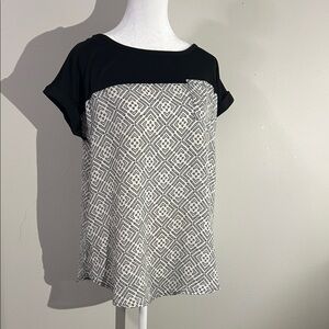 Rewind Black and White Patterned Short Sleeve Top